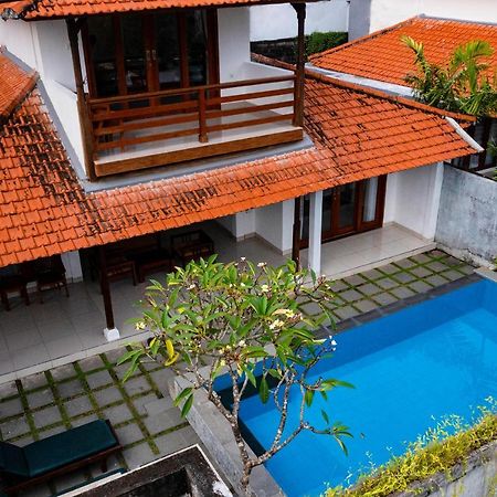 Kusuma Resort Seminyak Exterior photo