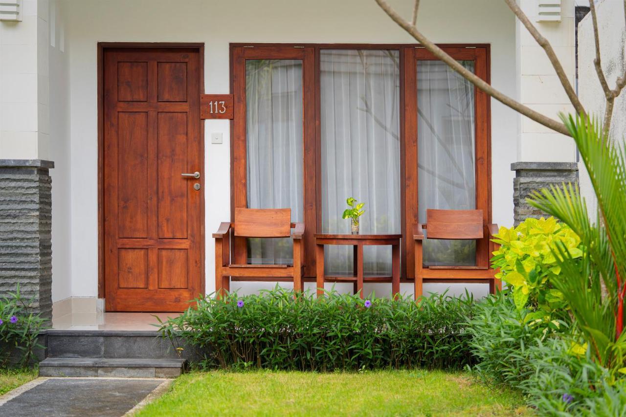 Kusuma Resort Seminyak Exterior photo