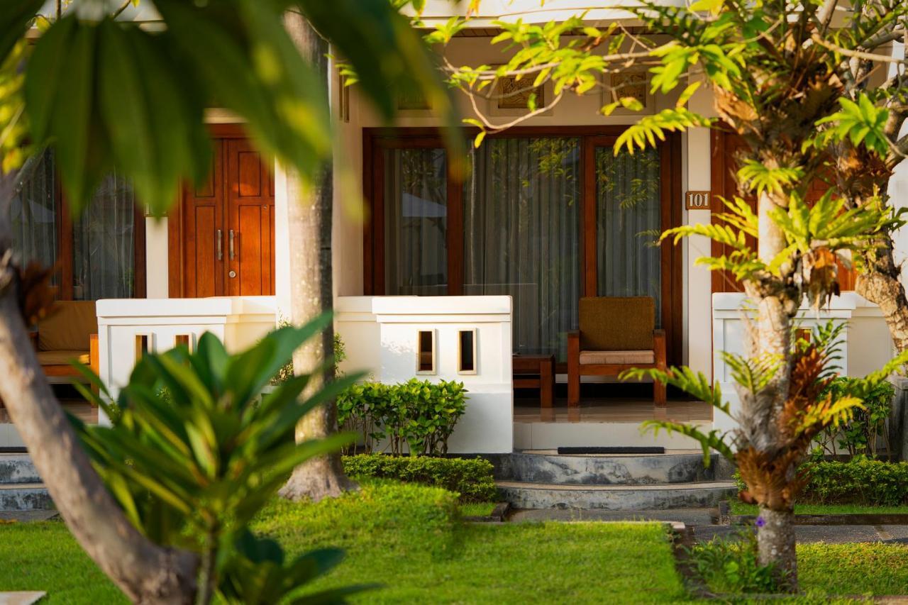 Kusuma Resort Seminyak Exterior photo