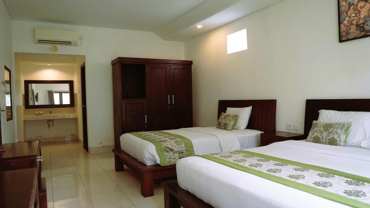 Kusuma Resort Seminyak Exterior photo