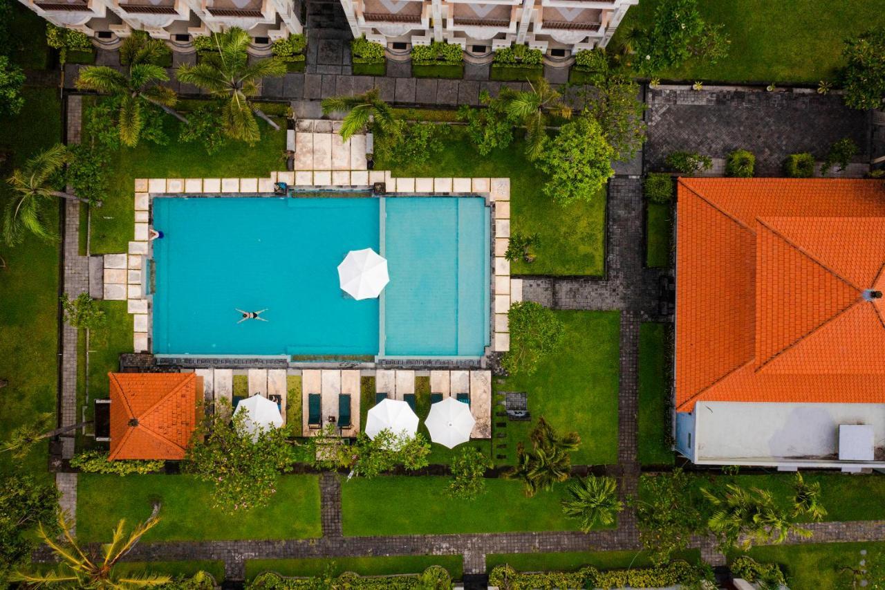 Kusuma Resort Seminyak Exterior photo