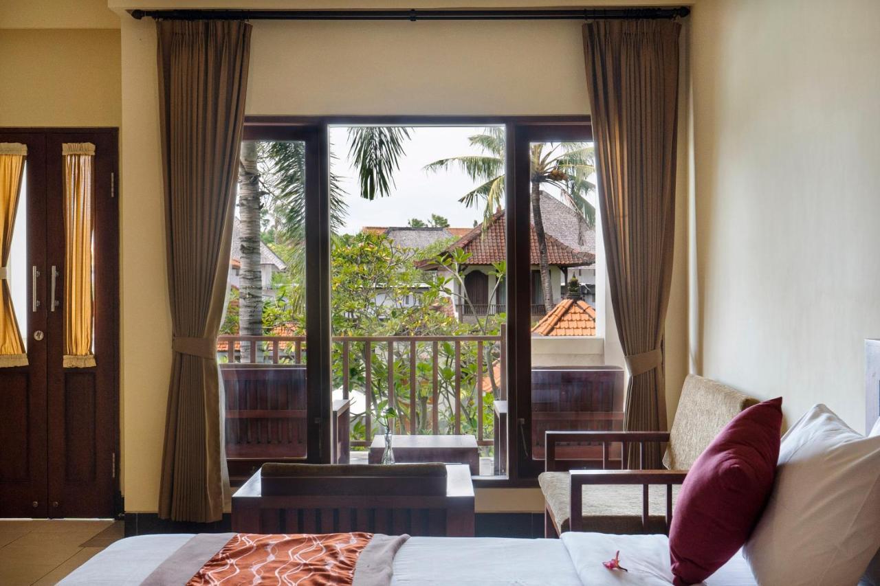 Kusuma Resort Seminyak Exterior photo