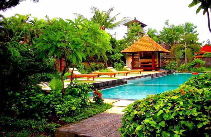 Kusuma Resort Seminyak Exterior photo
